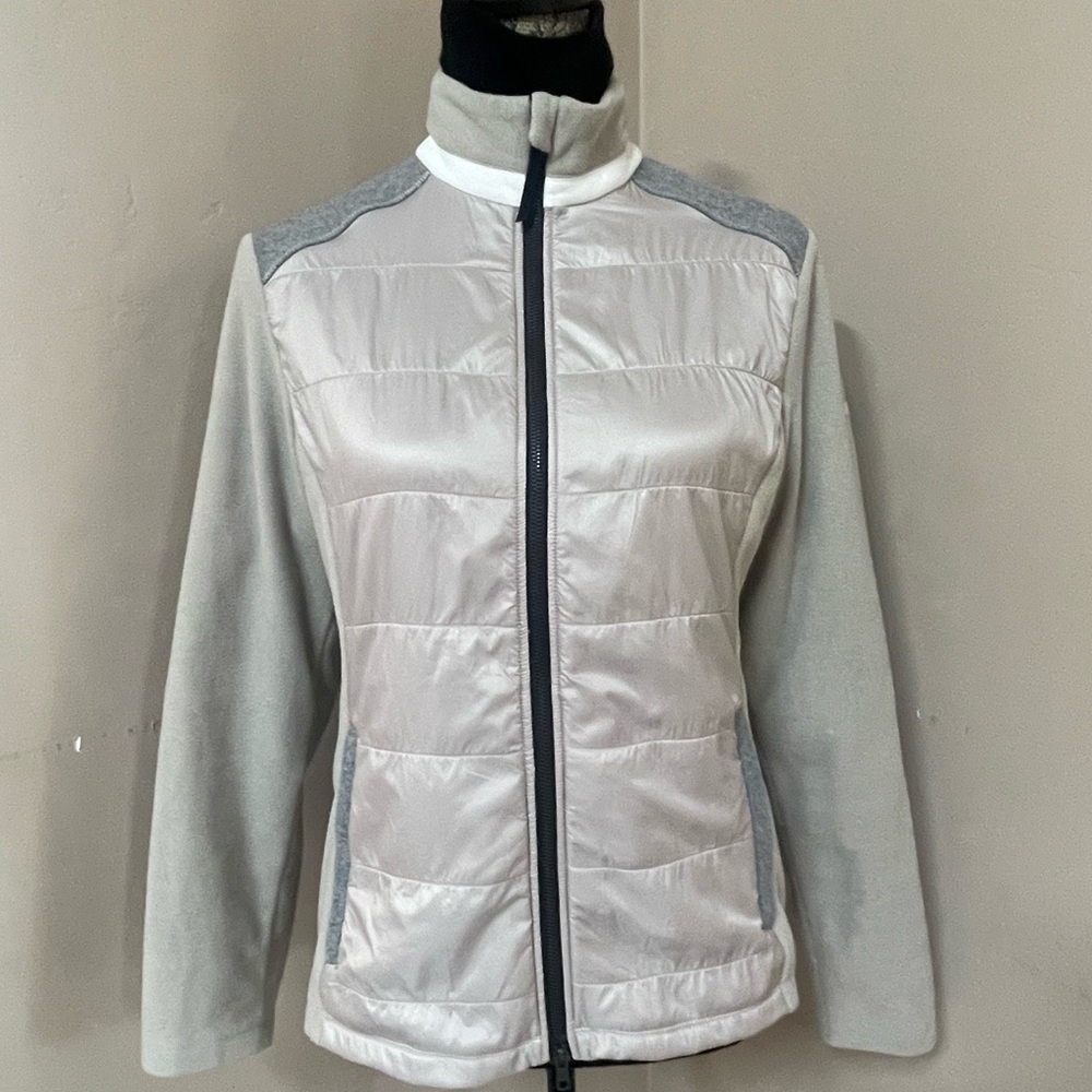 Capranea Nine Midlayer Color Fawn